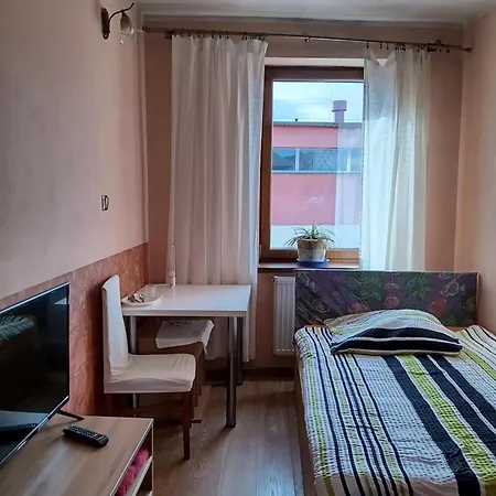 Centrum * Еленя-Гура